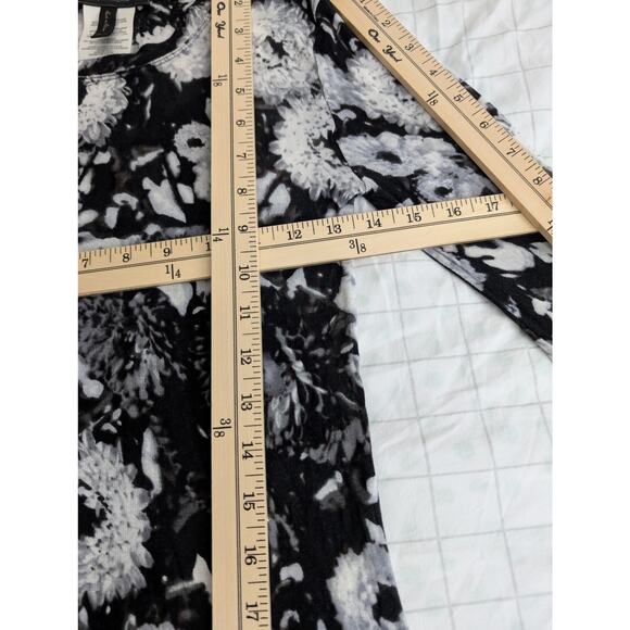 bcbgmaxazria agda top - Picture 11 of 14